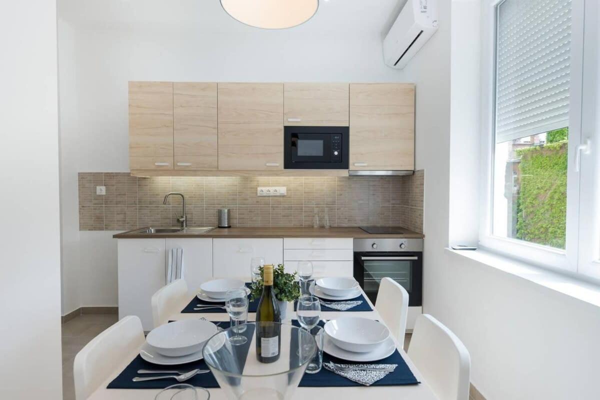 Trendy Central Apartment At Castle بودابست المظهر الخارجي الصورة